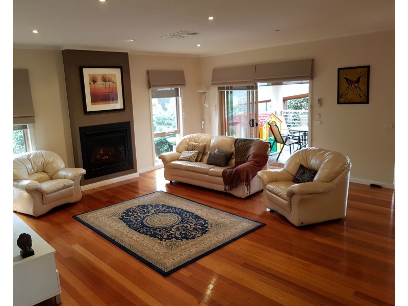 10 Victoria Street, Doncaster VIC 3108