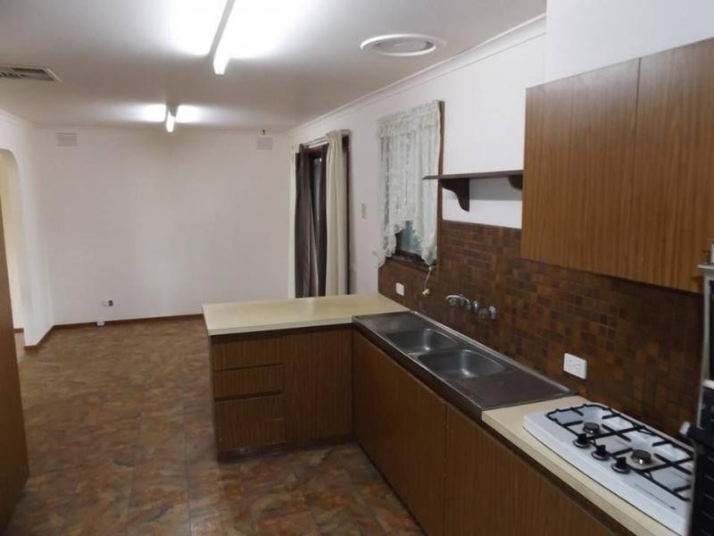 1 Ridley Close, Carrum Downs VIC 3201