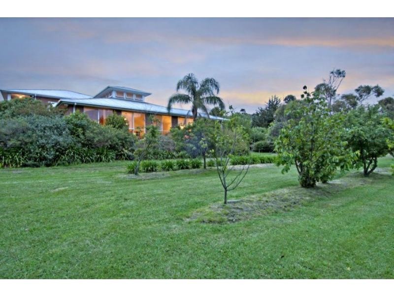 555 Robinsons Road, Langwarrin VIC 3910