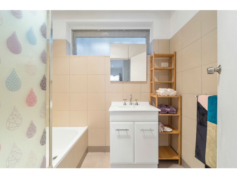 2/20 Gerald Street, Murrumbeena VIC 3163