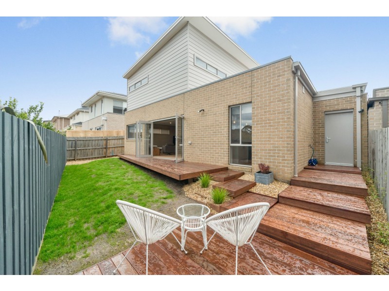 10 Bay Vista Close, Mount Martha VIC 3934