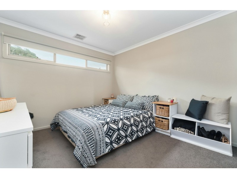 10 Bay Vista Close, Mount Martha VIC 3934