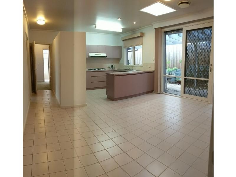 2/616 Inkerman Road, Caulfield North VIC 3161