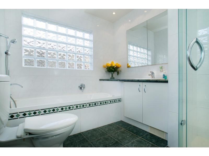 920 Centre Road, Bentleigh East VIC 3165