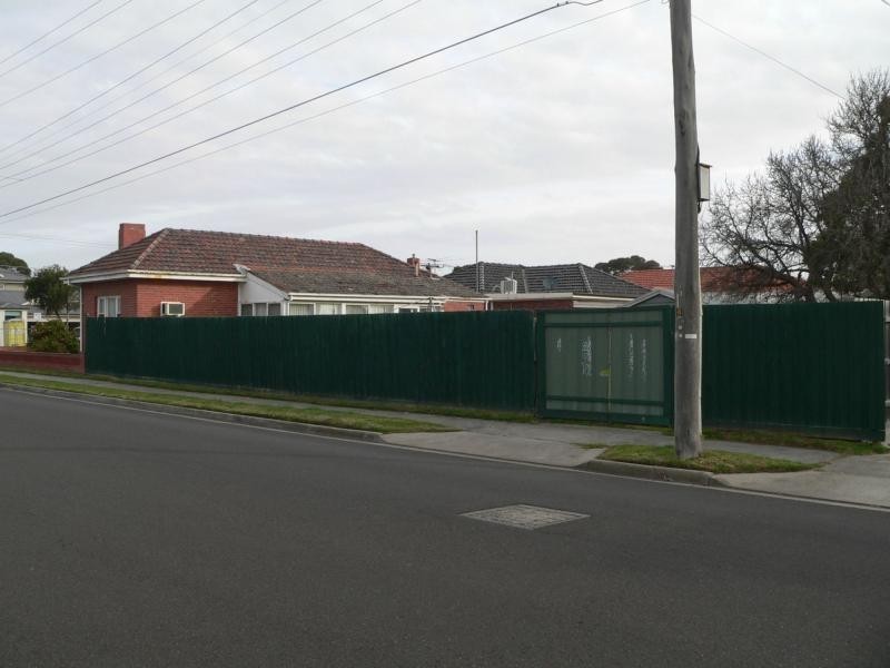 43 Blantyre Avenue, Chelsea VIC 3196