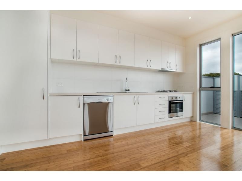 207/135 Lower Dandenong Road, Mentone VIC 3194