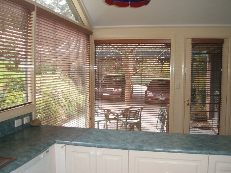 16 Montpelier Drive, Lower Plenty VIC 3093