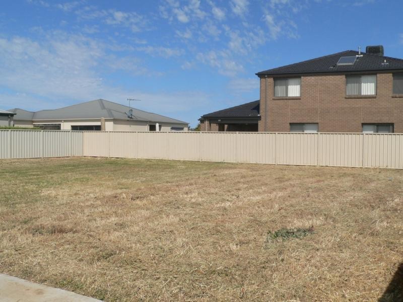 4 Jane Road, Yarrawonga VIC 3730