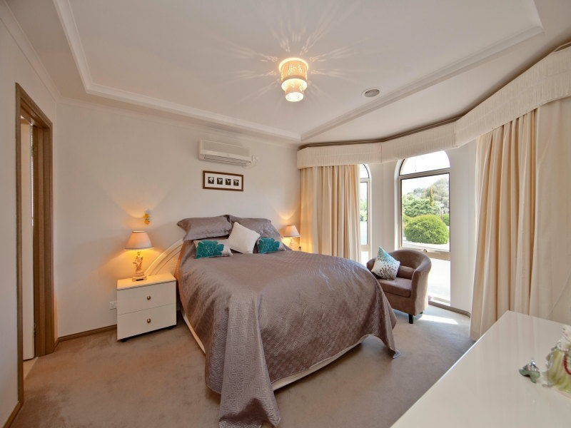 18 Sandstone Island Circle, Bittern VIC 3918
