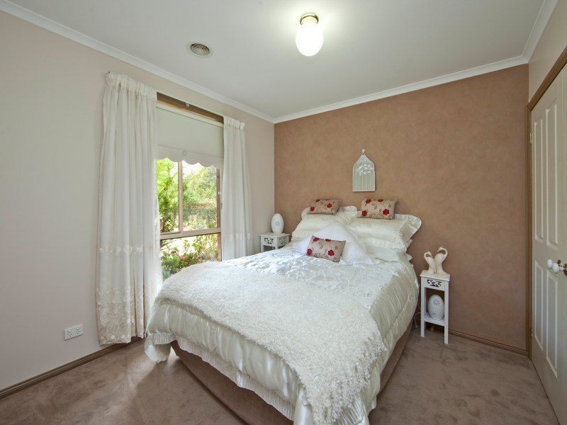 18 Sandstone Island Circle, Bittern VIC 3918