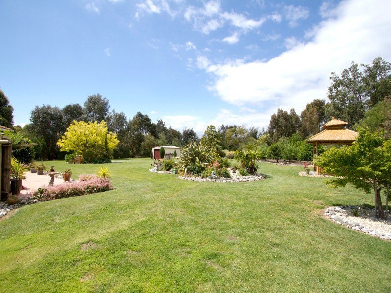 18 Sandstone Island Circle, Bittern VIC 3918