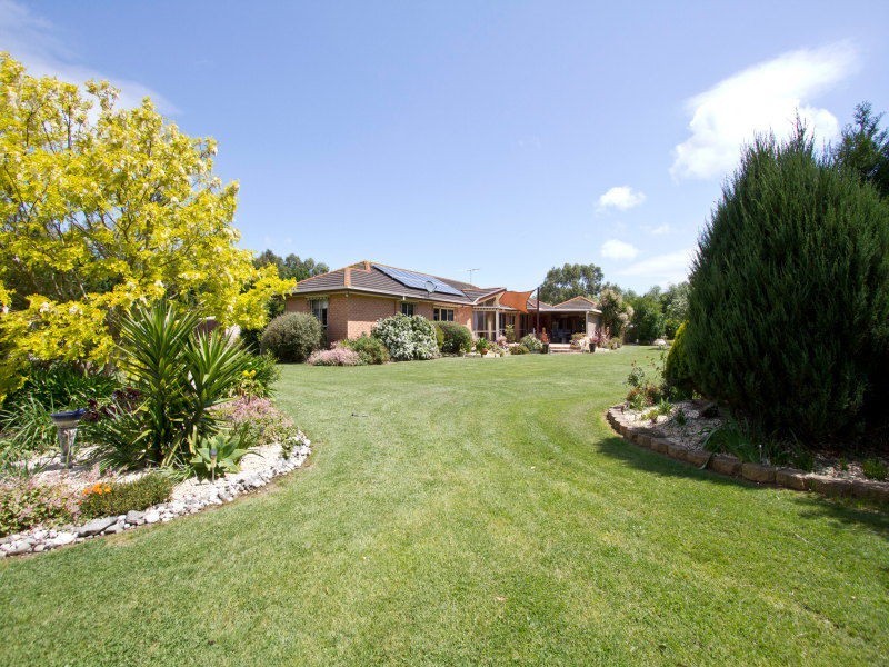 18 Sandstone Island Circle, Bittern VIC 3918