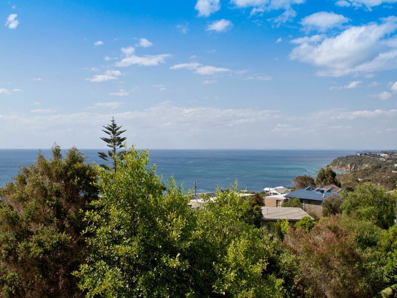 6 Raymond Street, Mount Martha VIC 3934