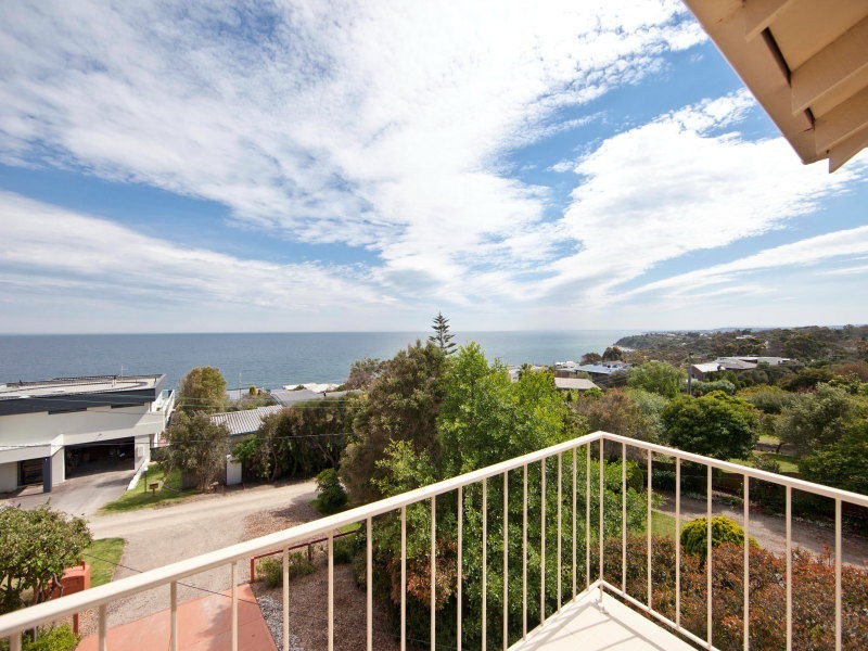 6 Raymond Street, Mount Martha VIC 3934