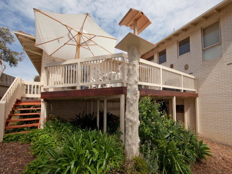 6 Raymond Street, Mount Martha VIC 3934