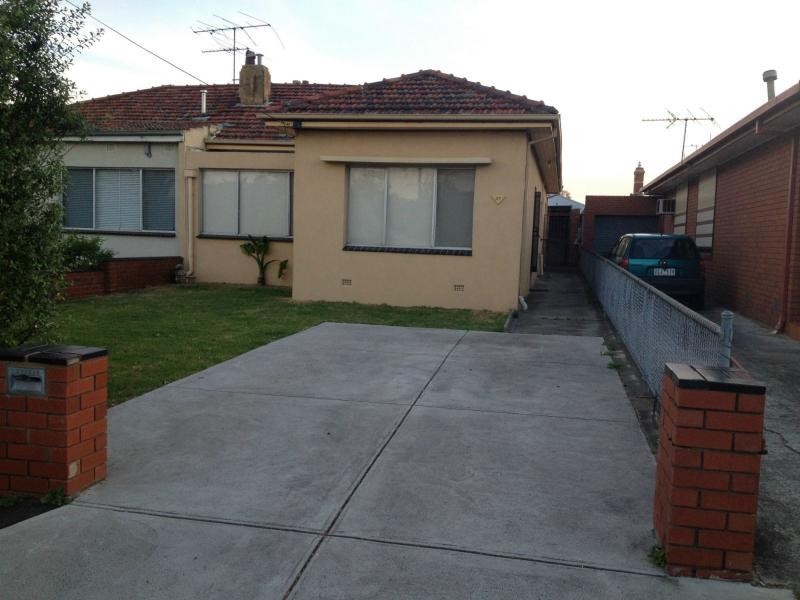 37 Newman Street, Brunswick West VIC 3055