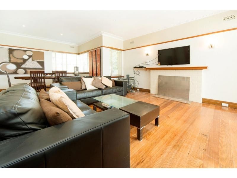 1017 North Road, Murrumbeena VIC 3163