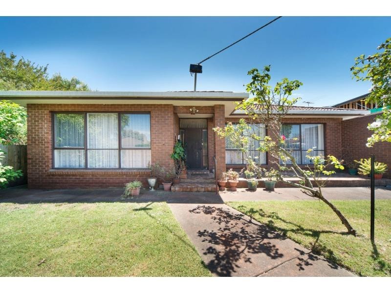 5 Claronga Street, Bentleigh East VIC 3165