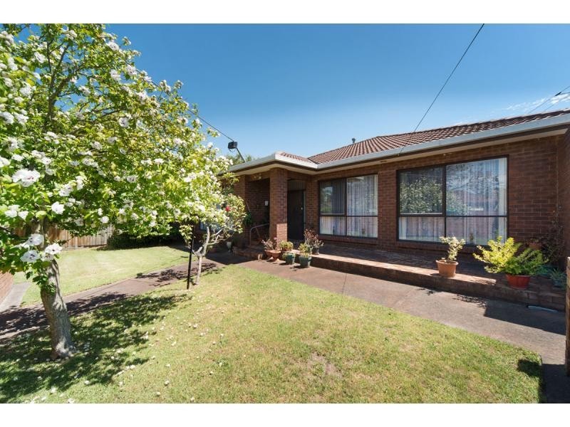 5 Claronga Street, Bentleigh East VIC 3165