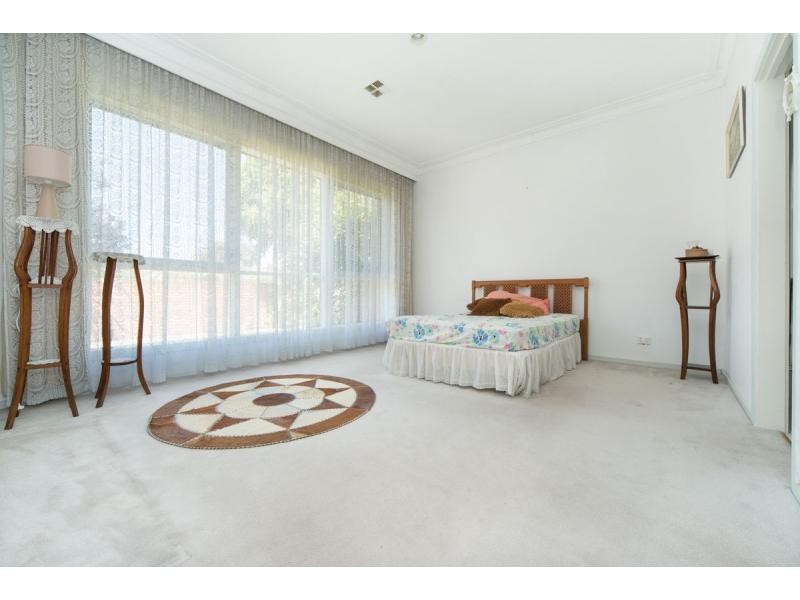 5 Claronga Street, Bentleigh East VIC 3165