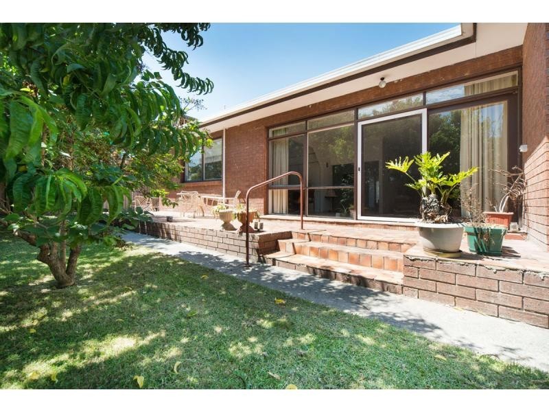 5 Claronga Street, Bentleigh East VIC 3165