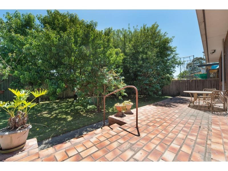 5 Claronga Street, Bentleigh East VIC 3165