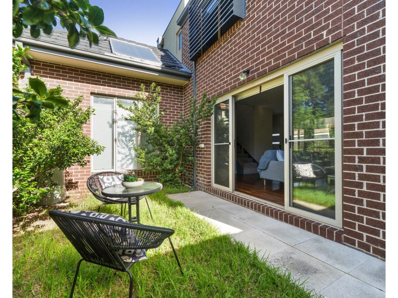 17 Mooltan St, Ascot Vale VIC 3032