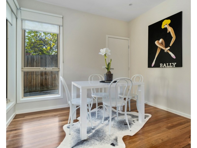 17 Mooltan St, Ascot Vale VIC 3032