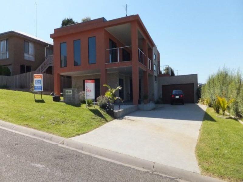 4 Highland Court, Lakes Entrance VIC 3909