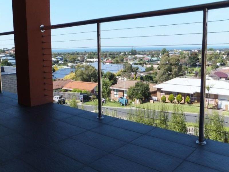 4 Highland Court, Lakes Entrance VIC 3909