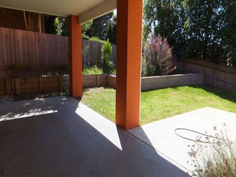 4 Highland Court, Lakes Entrance VIC 3909