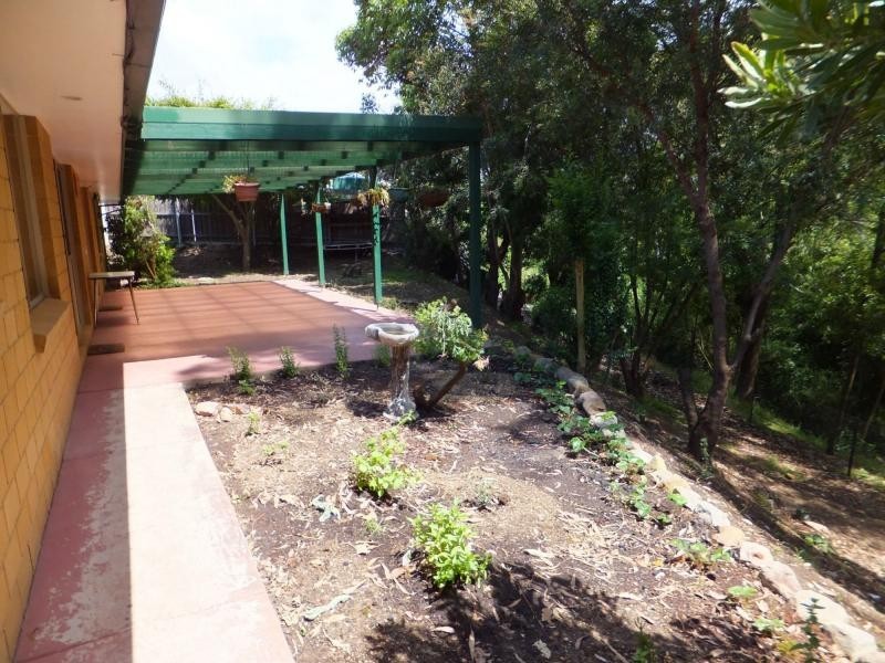 77 Harnham Drive, Bairnsdale VIC 3875
