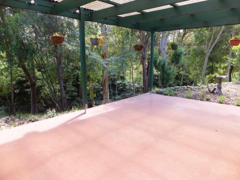 77 Harnham Drive, Bairnsdale VIC 3875