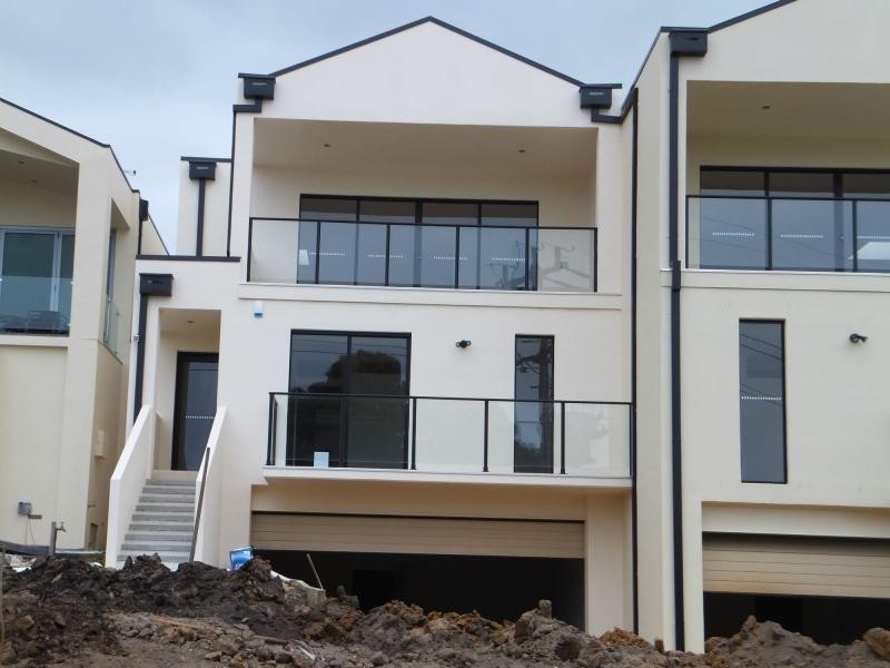 1/100 Carpenter Street, Lakes Entrance VIC 3909