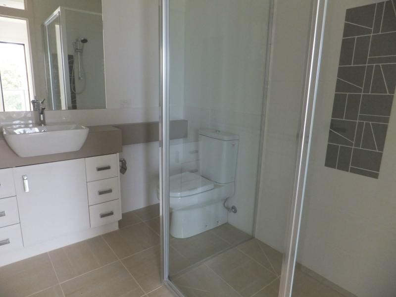 1/100 Carpenter Street, Lakes Entrance VIC 3909