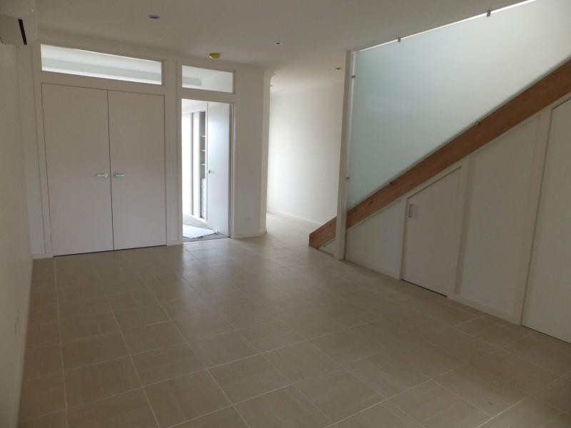 1/100 Carpenter Street, Lakes Entrance VIC 3909