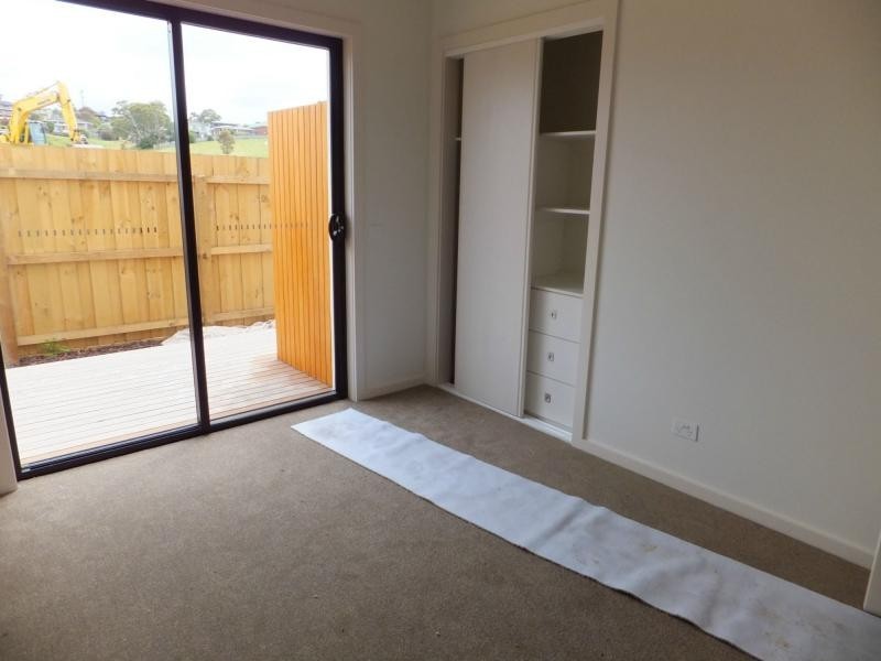 1/100 Carpenter Street, Lakes Entrance VIC 3909