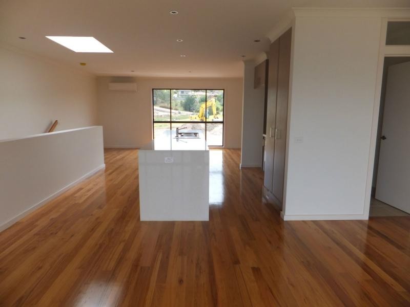 1/100 Carpenter Street, Lakes Entrance VIC 3909