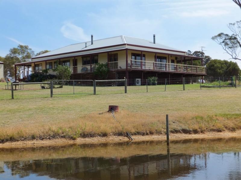 89 Cunningham Road, Swan Reach VIC 3903