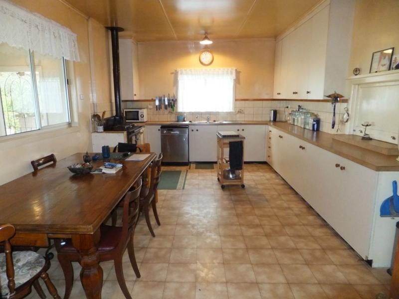 27 Great Alpine Road, Bruthen VIC 3885