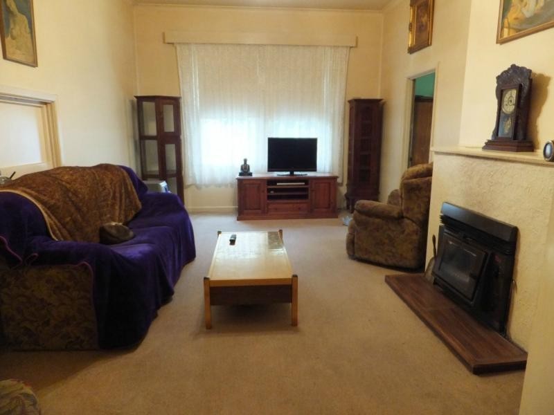 27 Great Alpine Road, Bruthen VIC 3885