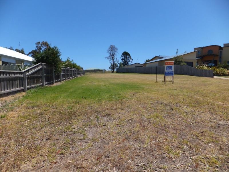 6 Heaths View, Paynesville VIC 3880