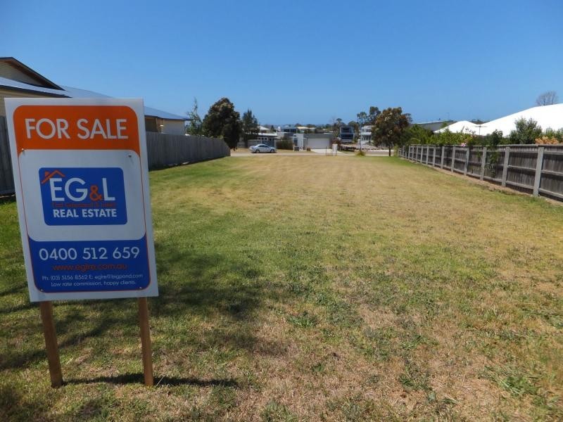 6 Heaths View, Paynesville VIC 3880