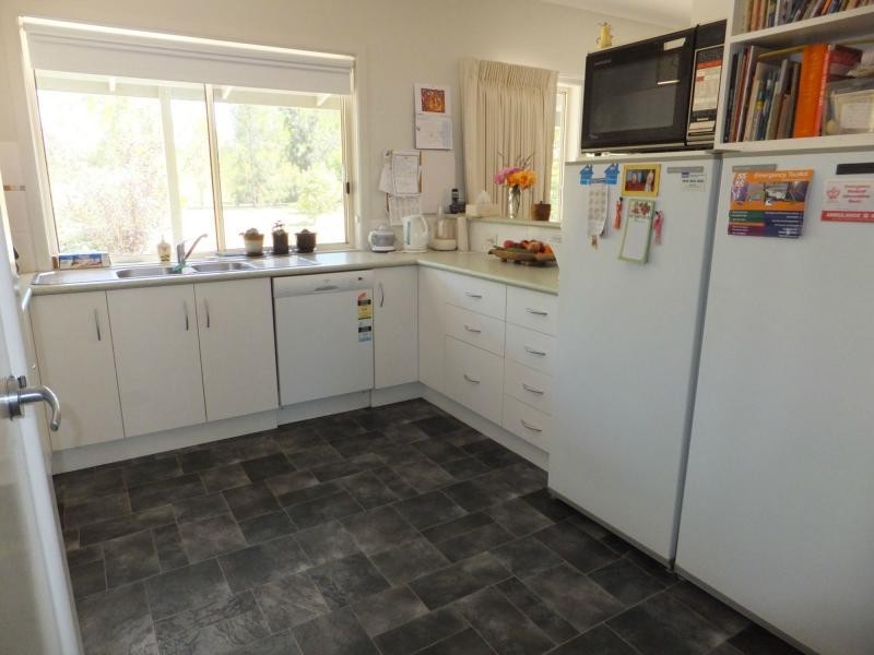 124 Flinns Road, Bairnsdale VIC 3875