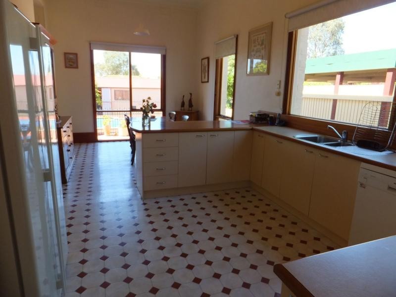 49 Murphy Street, Bairnsdale VIC 3875