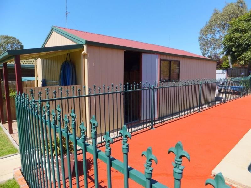 49 Murphy Street, Bairnsdale VIC 3875