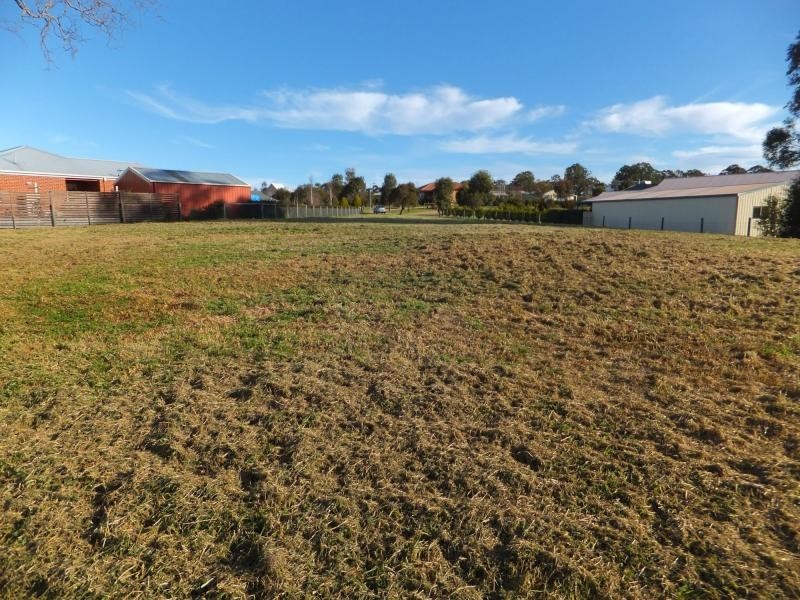 20 Tamhaven Drive, Swan Reach VIC 3903