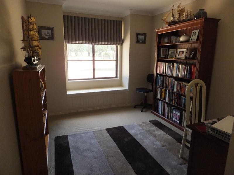 25 Ives Road, Lindenow South VIC 3875
