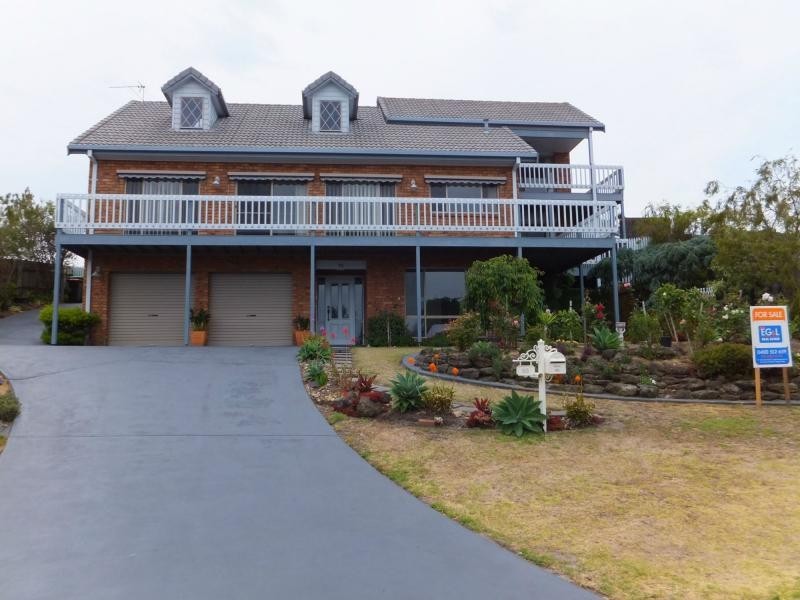 50 Nautilus Way, Lakes Entrance VIC 3909