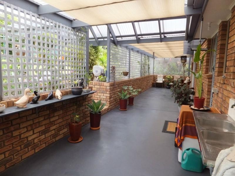 50 Nautilus Way, Lakes Entrance VIC 3909